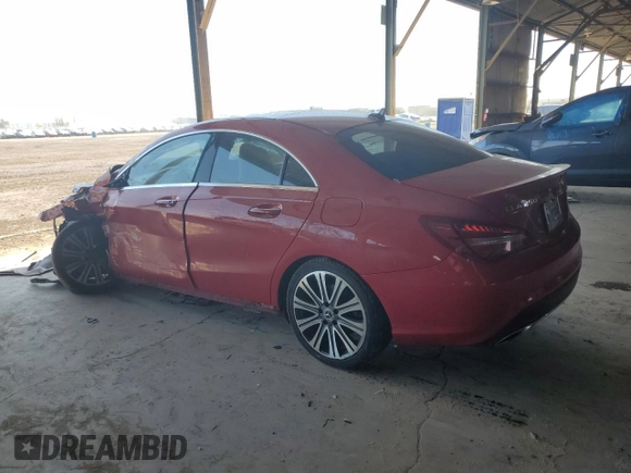 2019 Mercedes-Benz CLA 250 z VIN WDDSJ4GB0KN750546, wystawiony jako Copart lot #52394885 z przebiegiem 86 383 mil mil oraz Szkoda całkowita • Salvage title. Historia ofert i sprzedaży dostępna na DreamBid. Obrazek 2.