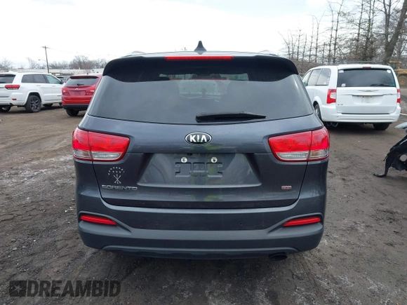 2018 Kia Sorento LX with VIN 5XYPGDA3XJG339502, listed as a IAAI auction lot 41724461 with 58,849 mi miles. Bid and sale history available at carsss.com. Image 16.