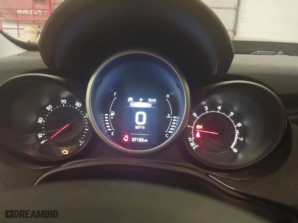 2017 FIAT 500X Pop with VIN ZFBCFYAB9HP533013, listed as a IAAI auction lot 41348969 with 37123 miles. Bid and sale history available at carsss.com. Image 7.