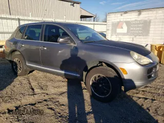 2006 Porsche Cayenne with VIN WP1AA29PX6LA25166, listed as a Copart auction lot 81800014 with 189,244 mi miles and Clean Title. Bid and sale history available at carsss.com. Image 4.