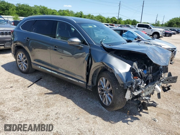 2023 Mazda CX-9 Grand Touring z VIN JM3TCBDY1P0643782, wystawiony jako Copart lot #59702665 z przebiegiem 83 245 mil mil oraz Nie do naprawy • Non repairable. Historia ofert i sprzedaży dostępna na DreamBid. Obrazek 4.