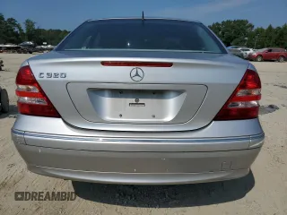 2005 Mercedes-Benz C 320 with VIN WDBRF64J95F557858, listed as a Copart auction lot 68310604 with 162,849 mi miles and Salvage Title. Bid and sale history available at DreamBid. Image 6.