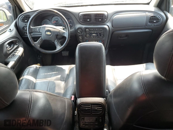 2005 Chevrolet TrailBlazer LT with VIN 1GNDT13S052378804, listed as a Copart auction lot 62047624 with 119,536 mi miles and Salvage Title. Bid and sale history available at DreamBid. Image 8.