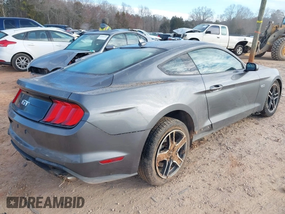2021 Ford Mustang GT with VIN 1FA6P8CF9M5153818, listed as a IAAI auction lot 41663823 with 31,806 mi miles. Bid and sale history available at carsss.com. Image 4.