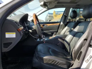 2005 Mercedes-Benz E 500 with VIN WDBUH83J45X169545, listed as a Copart auction lot 42257535 with 183,793 mi miles and Clean Title. Bid and sale history available at carsss.com. Image 7.