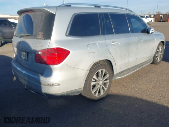 2015 Mercedes-Benz GL-Class GL 350 BlueTEC with VIN 4JGDF2EE4FA449373, listed as a IAAI auction lot 41164029 with 193,092 mi miles. Bid and sale history available at carsss.com. Image 4.