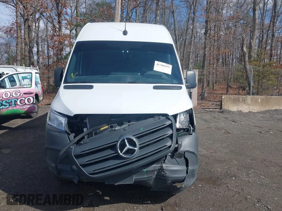 2023 Mercedes-Benz Sprinter Cargo Cargo with VIN W1Y40CHY2PT157028, listed as a IAAI auction lot 41709598 with 15,709 mi miles and . Bid and sale history available at carsss.com. Image 12.