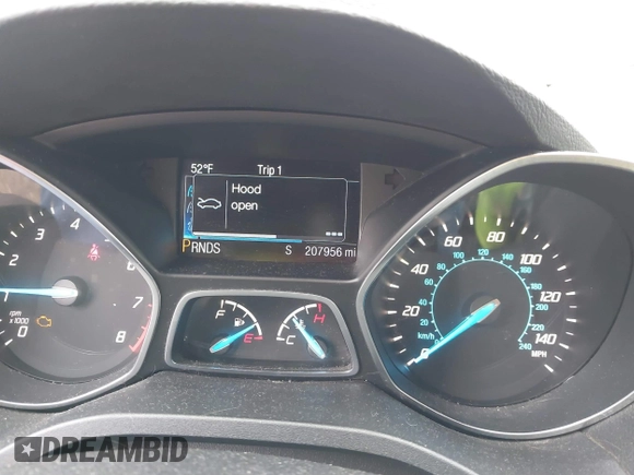 2013 Ford Escape SEL with VIN 1FMCU9H93DUD70670, listed as a IAAI auction lot 41867784 with 207,956 mi miles. Bid and sale history available at carsss.com. Image 7.