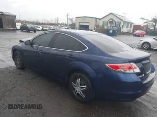 2009 Mazda 6 i Sport with VIN 1YVHP81H795M50188, listed as a IAAI auction lot 41073403 with 262,603 mi miles and . Bid and sale history available at carsss.com. Image 3.