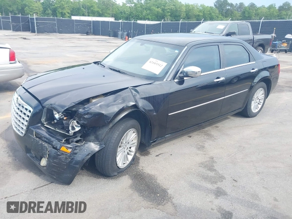 2010 Chrysler 300 Touring with VIN 2C3CA5CV3AH195530, listed as a IAAI auction lot 42103512 with 291,724 mi miles and . Bid and sale history available at DreamBid. Image 17.
