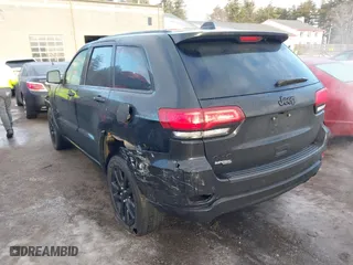 2021 Jeep Grand Cherokee Laredo X with VIN 1C4RJFAG6MC599672, listed as a IAAI auction lot 41323741 with 71,491 mi miles. Bid and sale history available at carsss.com. Image 3.