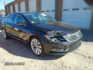 2013 Volkswagen CC VR6 Lux with VIN WVWHU7AN1DE500803, listed as a IAAI auction lot 41740233 with 225,202 mi miles. Bid and sale history available at carsss.com. Image 1.