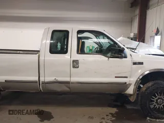 1999 Ford F-250 XL with VIN 1FTNX21F0XEC87465, listed as a IAAI auction lot 41244283 with 235,559 mi miles and . Bid and sale history available at DreamBid. Image 13.