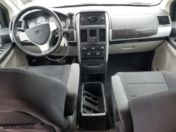 2010 Dodge Grand Caravan SXT with VIN 2D4RN5D15AR475484, listed as a Copart auction lot 50168885 with 125,002 mi miles and Clean Title. Bid and sale history available at carsss.com. Image 8.
