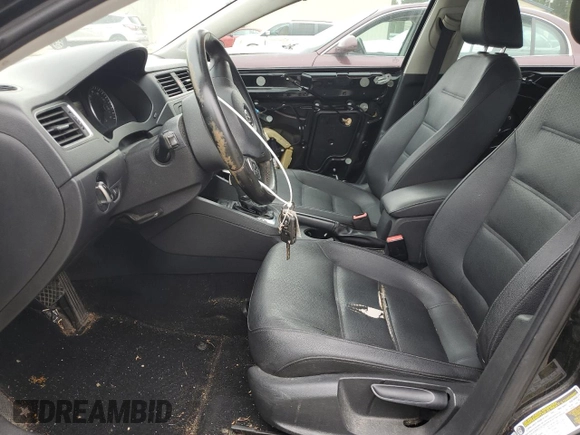 2012 Volkswagen Jetta SE with VIN 3VWDP7AJ3CM451497, listed as a Copart auction lot 58322715 with 180,266 mi miles and Salvage title. Bid and sale history available at DreamBid. Image 7.