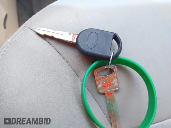 2008 Ford Escape Hybrid z VIN 1FMCU59H38KE68792, wystawiony jako IAAI lot #42557191 z przebiegiem 140 760 mil mil oraz . Historia ofert i sprzedaży dostępna na DreamBid. Obrazek 11.