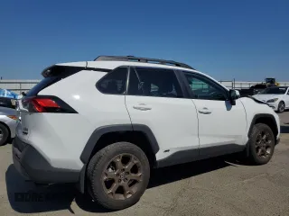 2023 Toyota RAV4 Hybrid XLE z VIN 2T3UWRFV2PW175962, wystawiony jako Copart lot #62761025 z przebiegiem 9 944 mil mil oraz Szkoda całkowita • Salvage title. Historia ofert i sprzedaży dostępna na DreamBid. Obrazek 3.