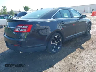 2015 Ford Taurus Limited с VIN 1FAHP2J88FG118169, выставлен на аукционе IAAI как лот 42531731 с пробегом 194 736 миль миль и . История ставок и продаж доступна на DreamBid. Изображение 4.