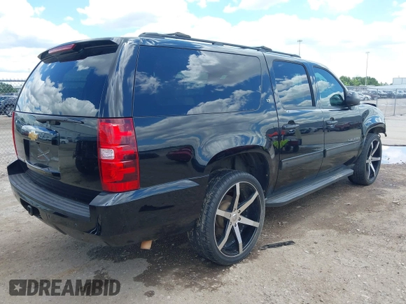 2013 Chevrolet Suburban LT с VIN 1GNSCJE04DR146389, выставлен на аукционе IAAI как лот 42234931 с пробегом 77 555 миль миль и . История ставок и продаж доступна на DreamBid. Изображение 4.