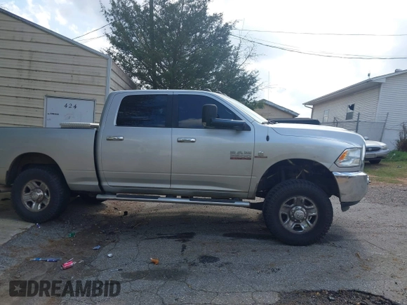 2016 Ram 2500 SLT with VIN 3C6UR5DL9GG210991, listed as a IAAI auction lot 41832164 with 215,098 mi miles. Bid and sale history available at carsss.com. Image 14.