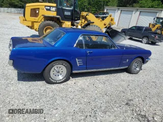 1966 Ford Mustang z VIN 6T07T251952, wystawiony jako Copart lot #54637135 z przebiegiem 94 937 mil mil oraz Czysty tytuł • Clean title. Historia ofert i sprzedaży dostępna na DreamBid. Obrazek 3.
