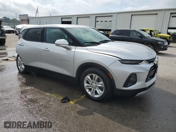2021 Chevrolet Blazer LT z VIN 3GNKBCRS0MS501274, wystawiony jako Copart lot #54855825 z przebiegiem 116 204 mil mil oraz Czysty tytuł • Clean title. Historia ofert i sprzedaży dostępna na DreamBid. Obrazek 4.