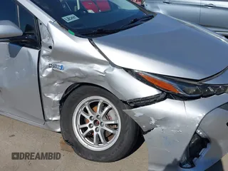 2017 Toyota Prius Plus with VIN JTDKARFP6H3021962, listed as a IAAI auction lot 42235283 with 168,233 mi miles and . Bid and sale history available at DreamBid. Image 6.