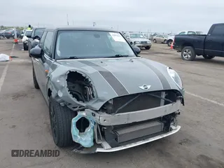 2015 MINI Hardtop 4 Door with VIN WMWXS5C52FT829699, listed as a IAAI auction lot 42078187 with 59,641 mi miles and . Bid and sale history available at DreamBid. Image 6.
