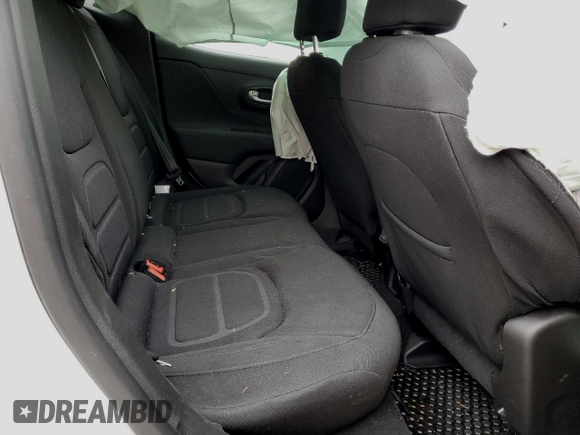 2022 Jeep Renegade Latitude with VIN ZACNJDB10NPN90182, listed as a Copart auction lot 44916335 with 25,664 mi miles and Salvage title. Bid and sale history available at DreamBid. Image 11.