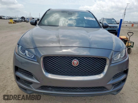 2017 Jaguar F-Pace 20d Premium with VIN SADCJ2BN2HA098411, listed as a Copart auction lot 58361175 with 92,529 mi miles and Clean title. Bid and sale history available at DreamBid. Image 5.