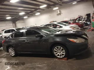 2018 Nissan Altima SR with VIN 1N4AL3AP6JC296186, listed as a IAAI auction lot 40828985 with 102,181 mi miles and . Bid and sale history available at DreamBid. Image 13.