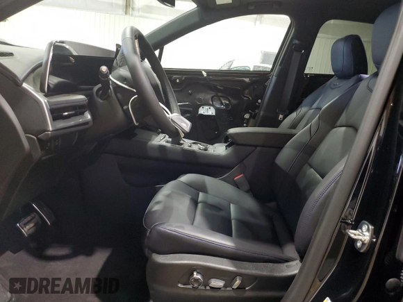 2024 Cadillac XT4 AWD Sport with VIN 1GYFZFR46RF215816, listed as a Copart auction lot 70639624 with 381 mi miles and Salvage title. Bid and sale history available at DreamBid. Image 7.