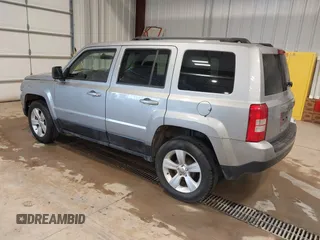 2014 Jeep Patriot Sport with VIN 1C4NJPBB2ED758884, listed as a IAAI auction lot 41290599 with 136,655 mi miles and . Bid and sale history available at DreamBid. Image 3.