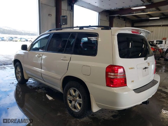 2001 Toyota Highlander with VIN JTEGF21AX10022116, listed as a IAAI auction lot 41604066 with 119,033 mi miles. Bid and sale history available at carsss.com. Image 3.