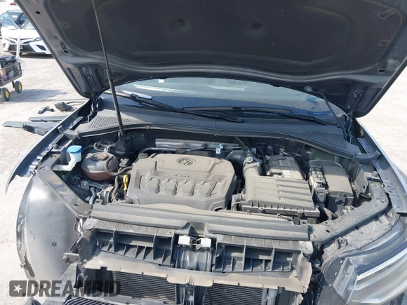 2023 Volkswagen Tiguan S z VIN 3VVRB7AX9PM132401, wystawiony jako IAAI lot #41870969 z przebiegiem 40 533 mil mil oraz . Historia ofert i sprzedaży dostępna na DreamBid. Obrazek 10.