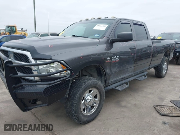 2018 Ram 2500 Tradesman with VIN 3C6UR5HL5JG166828, listed as a IAAI auction lot 41611085 with 151,716 mi miles. Bid and sale history available at carsss.com. Image 17.