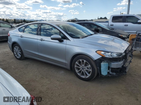 2020 Ford Fusion SE with VIN 3FA6P0HD6LR199675, listed as a Copart auction lot 57139435 with 38,099 mi miles and Salvage title. Bid and sale history available at DreamBid. Image 4.
