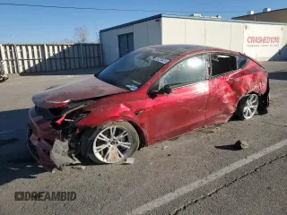 2024 Tesla Model Y Long Range с VIN 7SAYGDEE1RA262764, выставлен на аукционе Copart как лот 87275474 с пробегом 15 165 миль миль и На запчасти • Non repairable. История ставок и продаж доступна на DreamBid. Изображение 1.