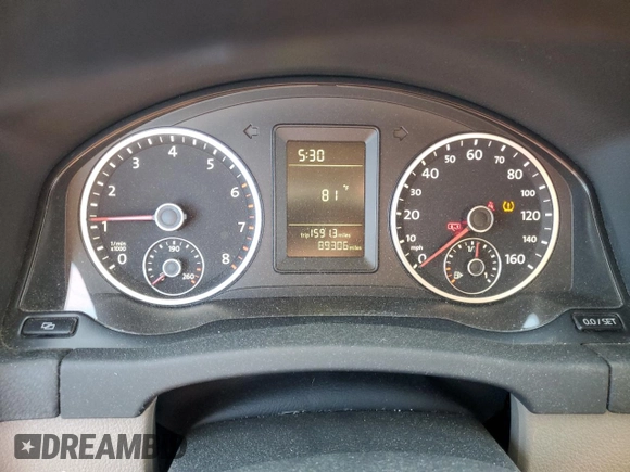2010 Volkswagen Tiguan with VIN WVGCV7AX7AW530642, listed as a Copart auction lot 81717144 with 89,306 mi miles and Salvage Title. Bid and sale history available at DreamBid. Image 9.