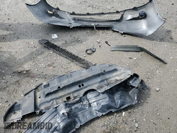 2017 Toyota Sienna XLE Auto Access Seat with VIN 5TDYZ3DCXHS794013, listed as a Copart auction lot 60815065 with 178,562 mi miles and Salvage title. Bid and sale history available at DreamBid. Image 13.