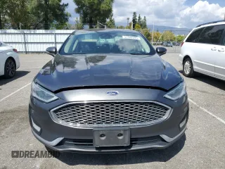 2020 Ford Fusion Titanium with VIN 3FA6P0SU1LR171288, listed as a Copart auction lot 51542095 with 278,377 mi miles and Clean title. Bid and sale history available at DreamBid. Image 5.