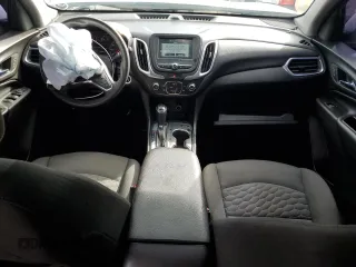 2018 Chevrolet Equinox LT with VIN 2GNAXSEV1J6258849, listed as a Copart auction lot 50948665 with 106,438 mi miles and Salvage Title. Bid and sale history available at carsss.com. Image 8.