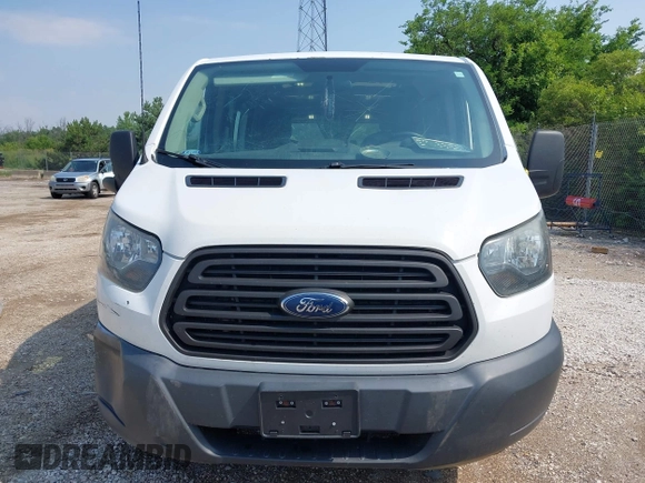 2015 Ford Transit Cargo z VIN 1FTNE1ZM4FKB15801, wystawiony jako IAAI lot #42674219 z przebiegiem 228 634 mil mil oraz . Historia ofert i sprzedaży dostępna na DreamBid. Obrazek 12.