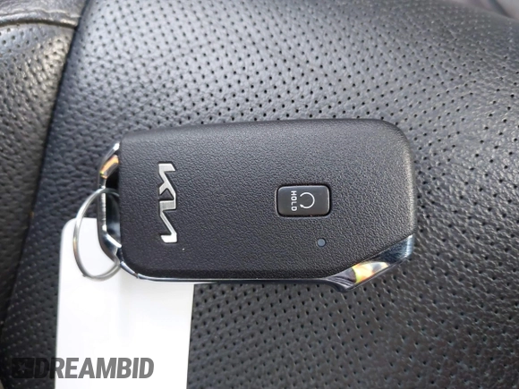 2022 Kia Telluride EX z VIN 5XYP3DHC0NG267782, wystawiony jako IAAI lot #42230498 z przebiegiem 61 246 mil mil oraz . Historia ofert i sprzedaży dostępna na DreamBid. Obrazek 11.
