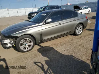 2016 BMW 3 Series 328i xDrive z VIN WBA8E3G55GNU02467, wystawiony jako Copart lot #55574665 z przebiegiem 87 372 mil mil oraz Czysty tytuł • Clean title. Historia ofert i sprzedaży dostępna na DreamBid. Obrazek 1.