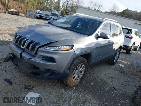 2015 Jeep Cherokee Latitude with VIN 1C4PJMCS8FW570785, listed as a IAAI auction lot 41398481 with 150,400 mi miles and . Bid and sale history available at DreamBid. Image 17.