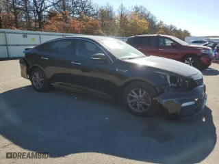 2020 Kia Optima SE with VIN 5XXGT4L37LG391119, listed as a Copart auction lot 76895024 with 77,635 mi miles and Non Repairable. Bid and sale history available at carsss.com. Image 4.