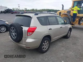 2007 Toyota RAV4 with VIN JTMBD33V576033296, listed as a IAAI auction lot 42088496 with 147,615 mi miles. Bid and sale history available at carsss.com. Image 4.