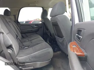 2008 Chevrolet Tahoe 1LT с VIN 1GNFC13018R133979, выставлен на аукционе IAAI как лот 42608904 с пробегом 261 711 миль миль и . История ставок и продаж доступна на DreamBid. Изображение 8.