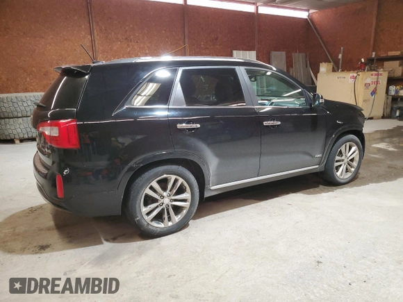 2015 Kia Sorento SX with VIN 5XYKWDA79FG601047, listed as a Copart auction lot 46618305 with 152,698 mi miles and Salvage Title. Bid and sale history available at carsss.com. Image 3.